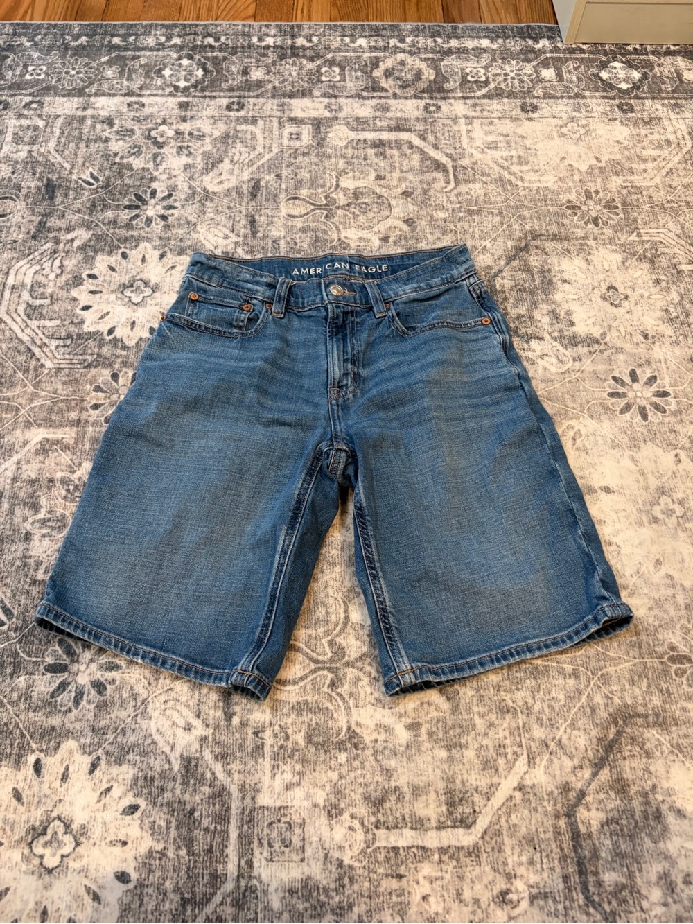 American Eagle Outfitters Medium Blue Denim Bermuda jorts